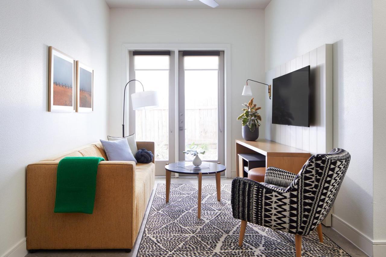 Sentral East Austin At 1614 E Sixth Aparthotel Ngoại thất bức ảnh